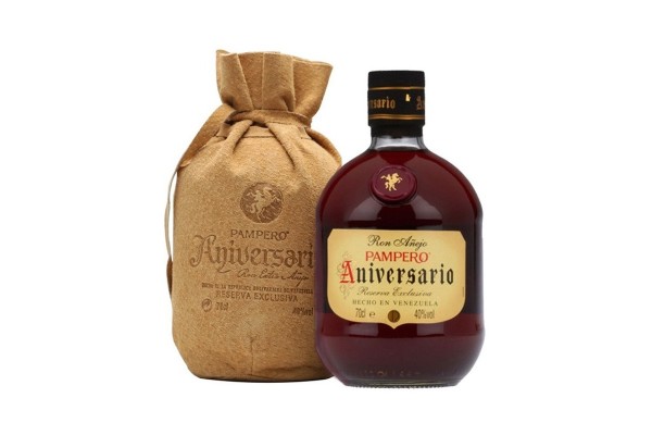 PAMPERO ANIVERSARIO Ron